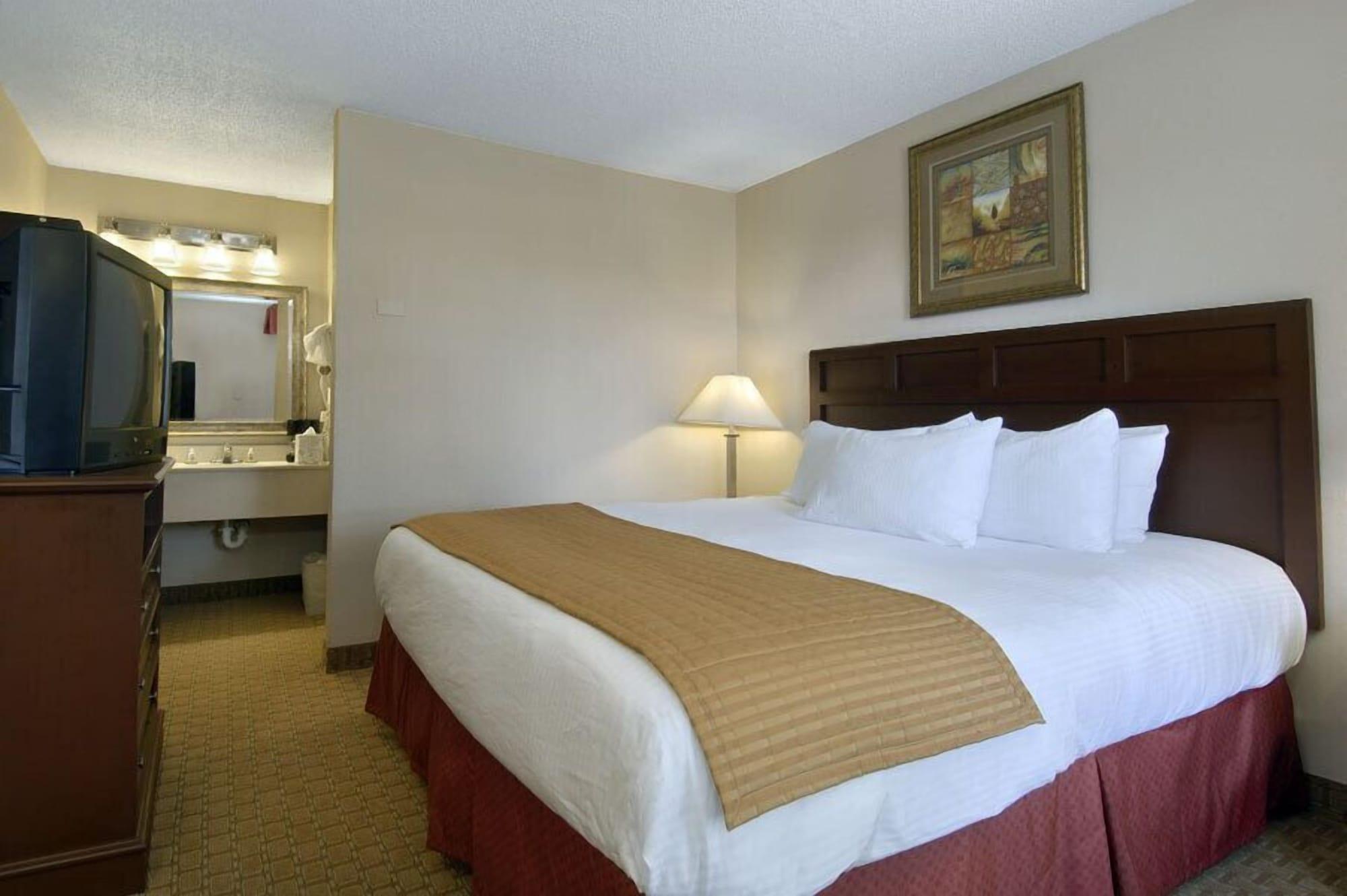 Baymont By Wyndham Mobile/ I-65 Exterior foto