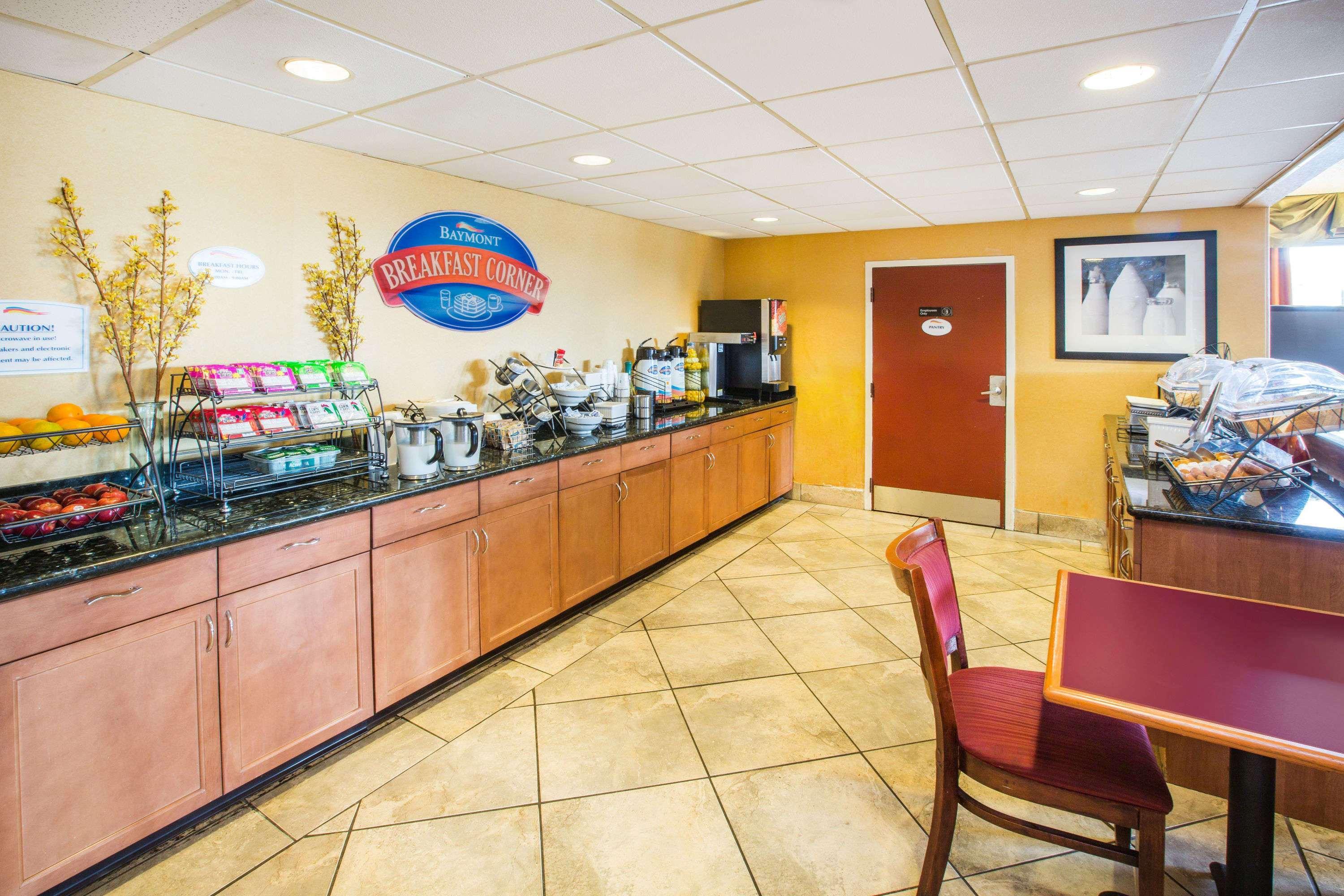 Baymont By Wyndham Mobile/ I-65 Exterior foto